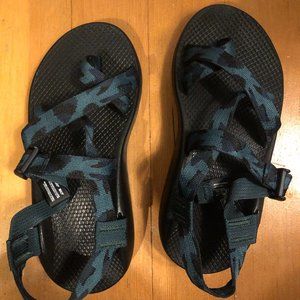 NWT Men's Classic Chacos size 7